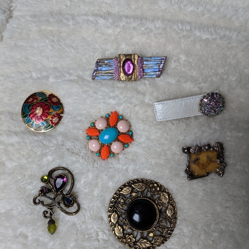 7 beautiful brooches 🌹
